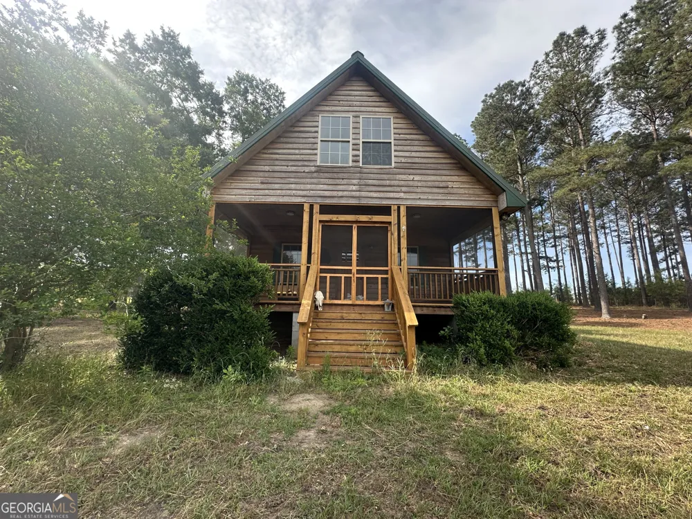 1309 Jarrell Pond RD Sylvania, GA 30467