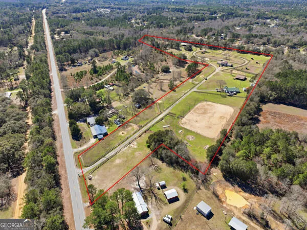 1048 Philema RD Leesburg, GA 31763