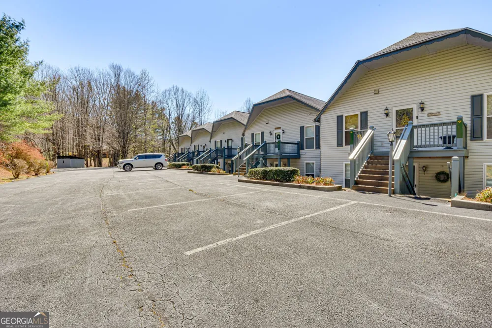 115 Broadmoor LN Sky Valley, GA 30537