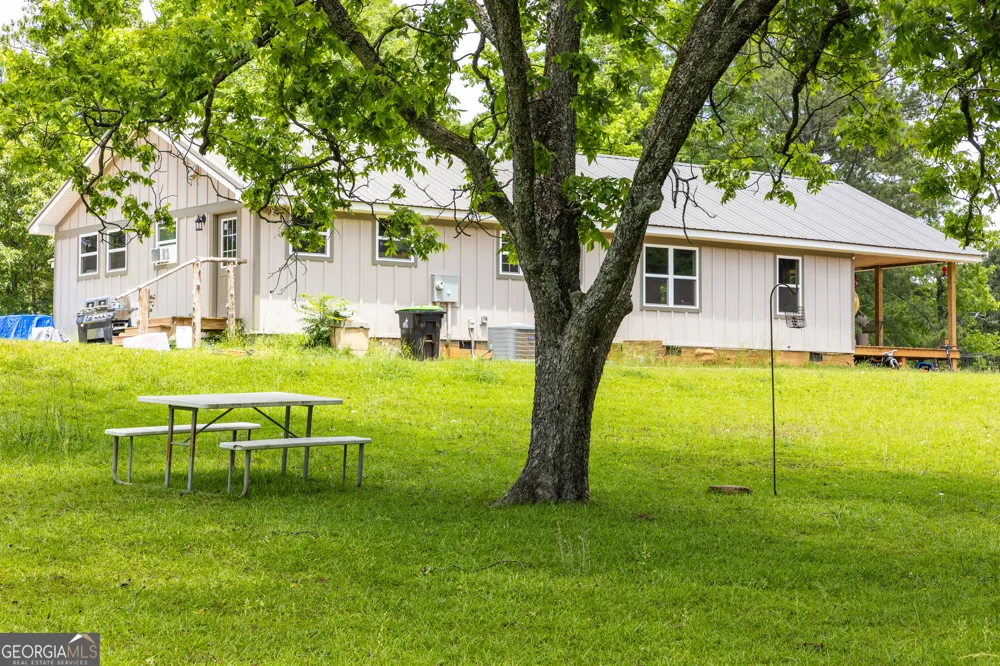 655 White RD Thomaston, GA 30286