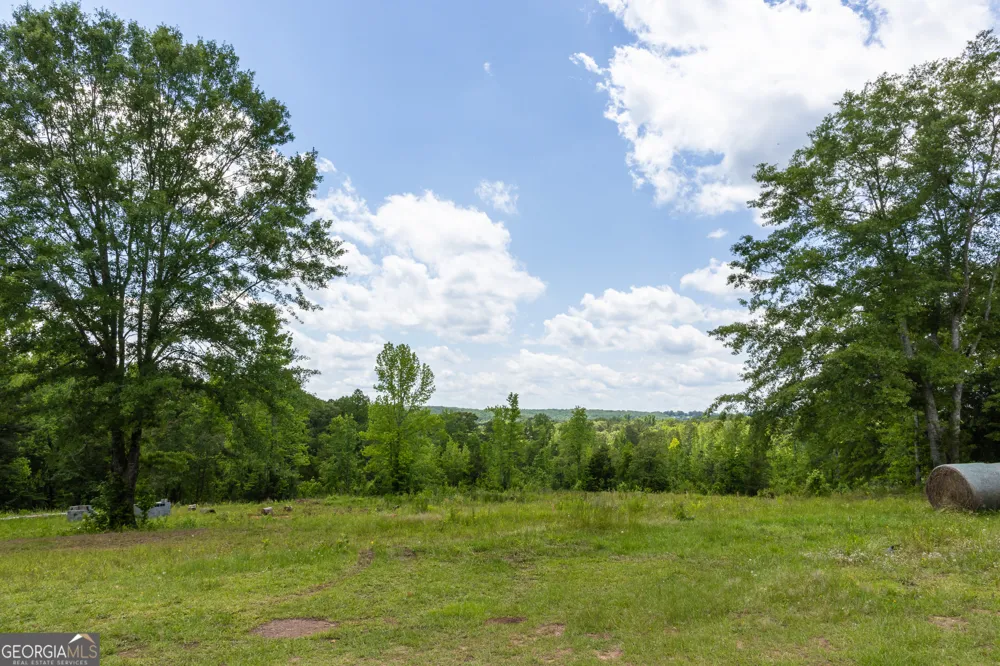 655 White RD Thomaston, GA 30286