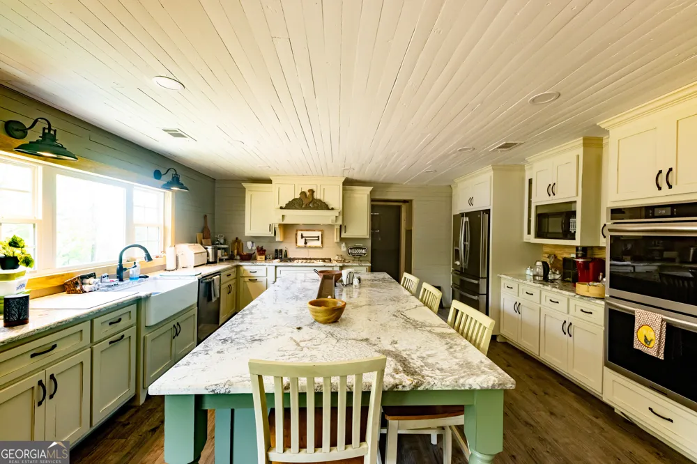 655 White RD Thomaston, GA 30286