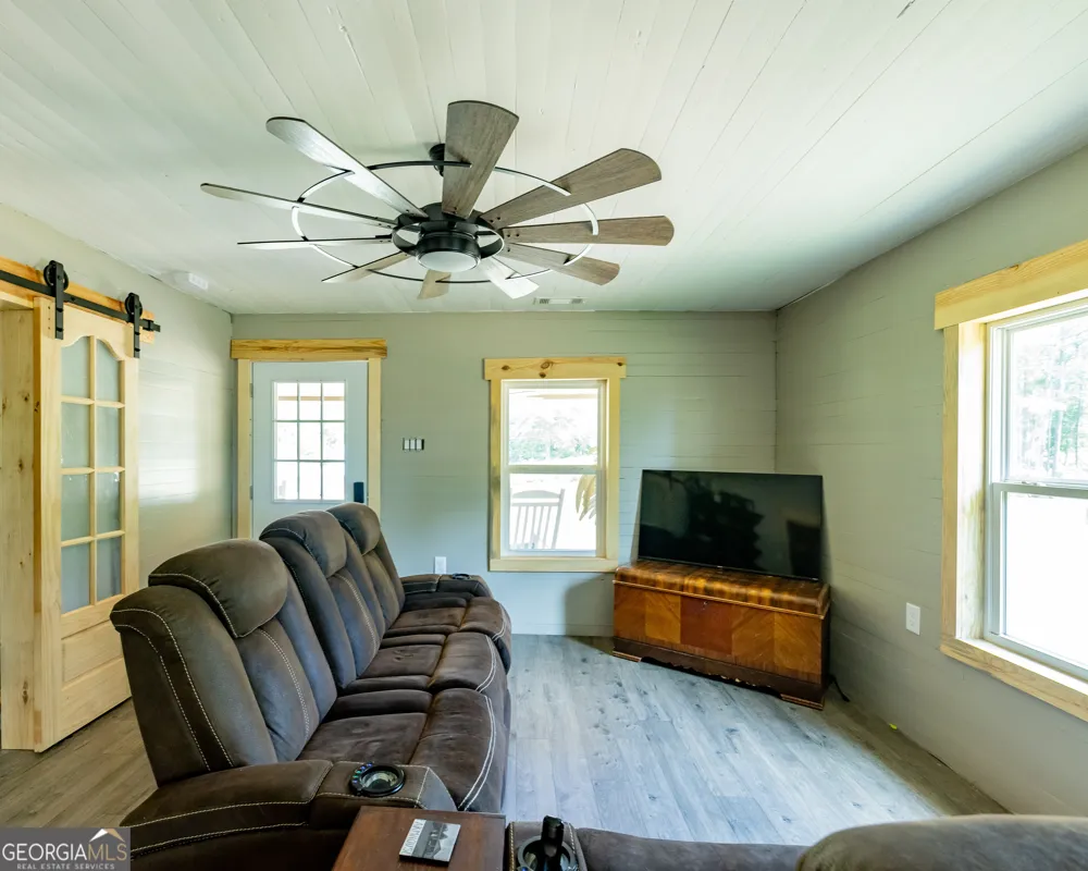 655 White RD Thomaston, GA 30286