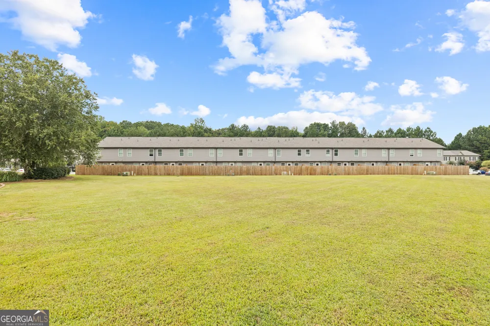 100 Lena LN Eatonton, GA 31024