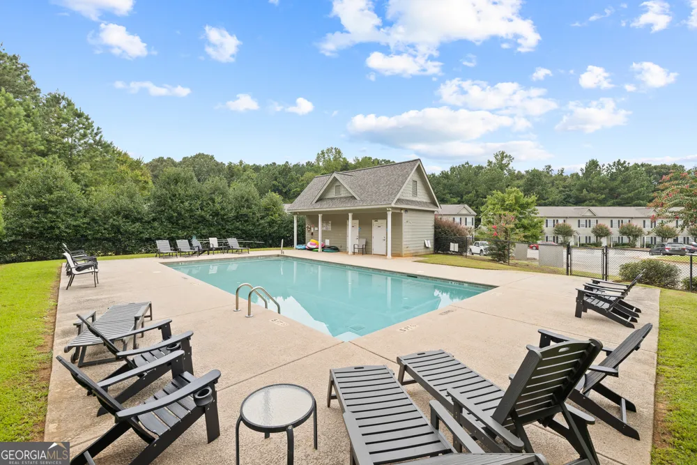100 Lena LN Eatonton, GA 31024