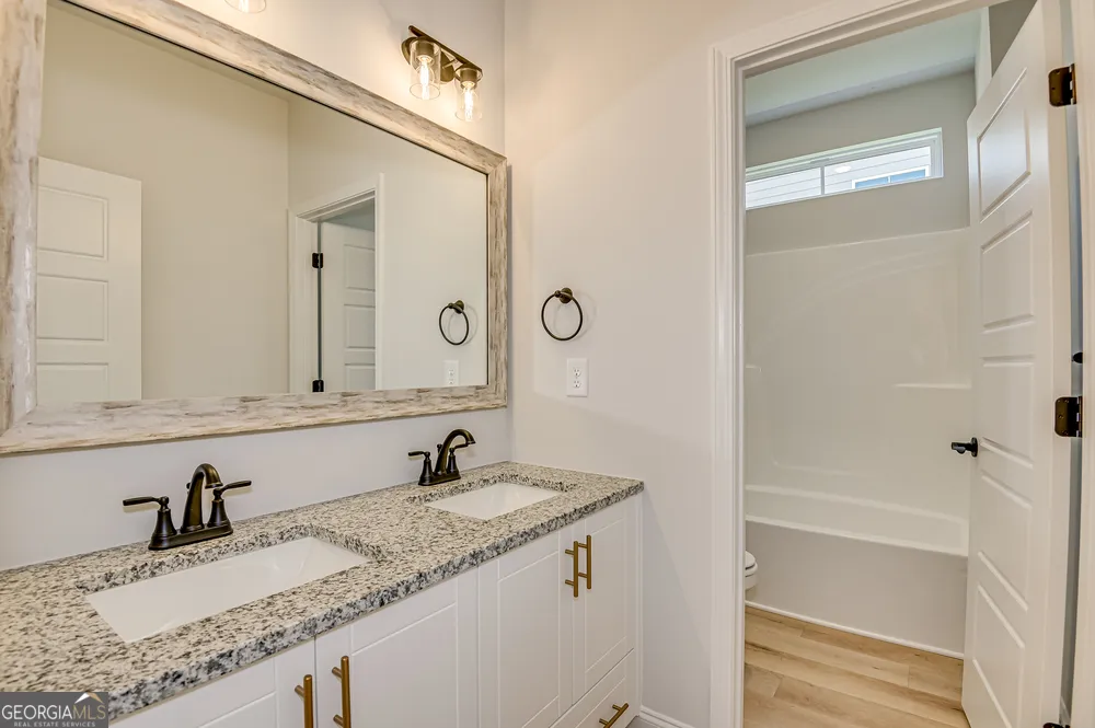 205 Palmetto Loop Vidalia, GA 30474