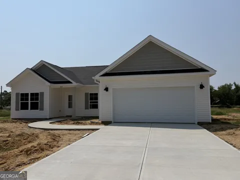 205 Palmetto Loop