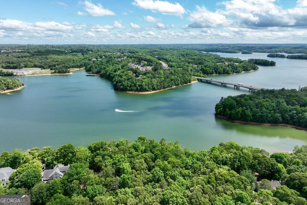 208 Lake Pointe DR Gainesville, GA 30506