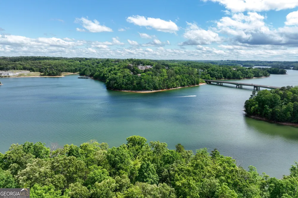 208 Lake Pointe DR Gainesville, GA 30506