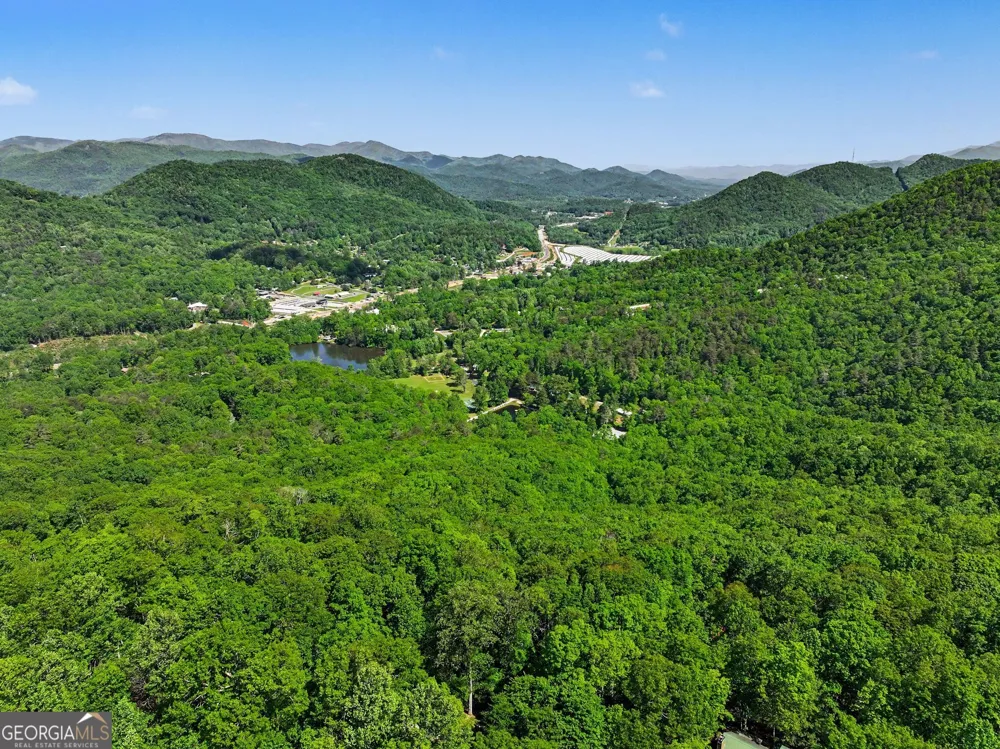 4 ACRES Dancing Bear TRL Clayton, GA 30525