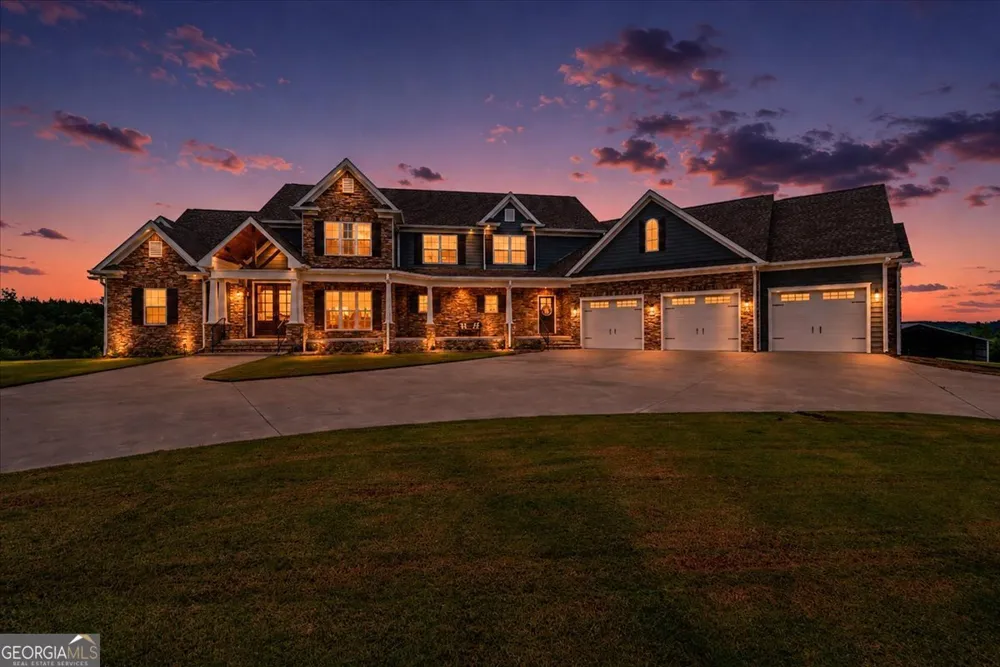 380 Ward Mountain RD Kingston, GA 30145