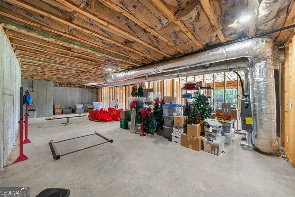 380 Ward Mountain RD Kingston, GA 30145