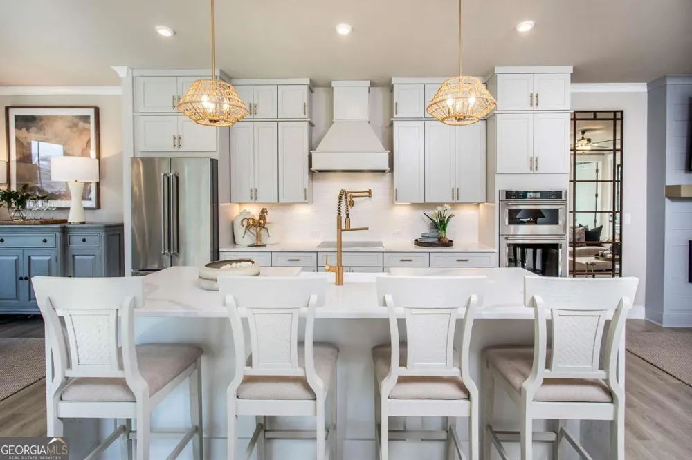 102 Bridgecrest RD Roswell, GA 30075