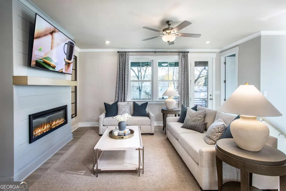 102 Bridgecrest RD Roswell, GA 30075