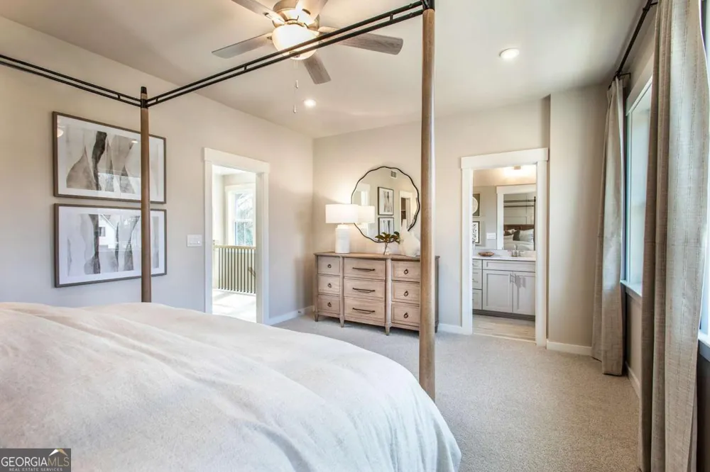 102 Bridgecrest RD Roswell, GA 30075