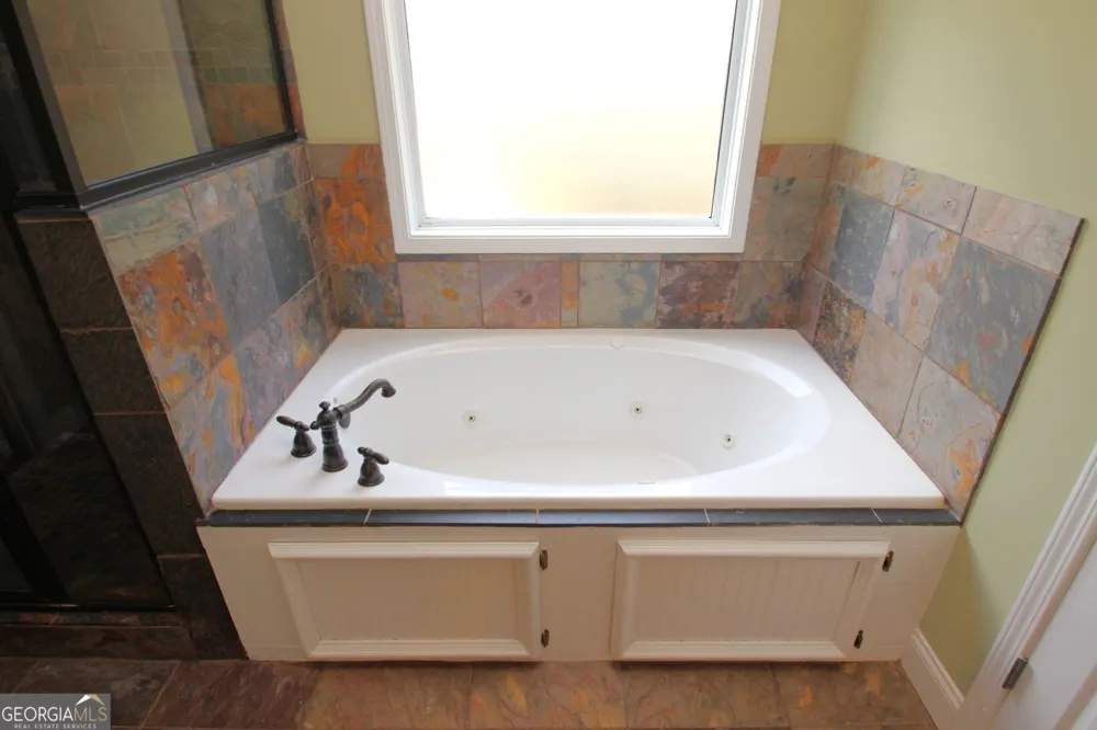 194 Palmer CT Jefferson, GA 30549