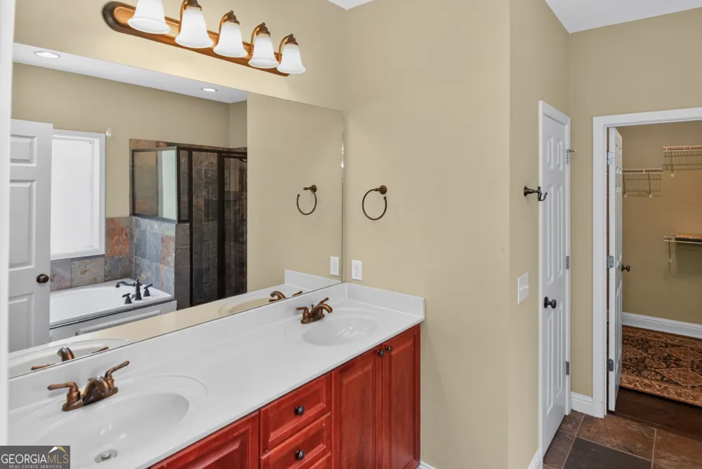 194 Palmer CT Jefferson, GA 30549