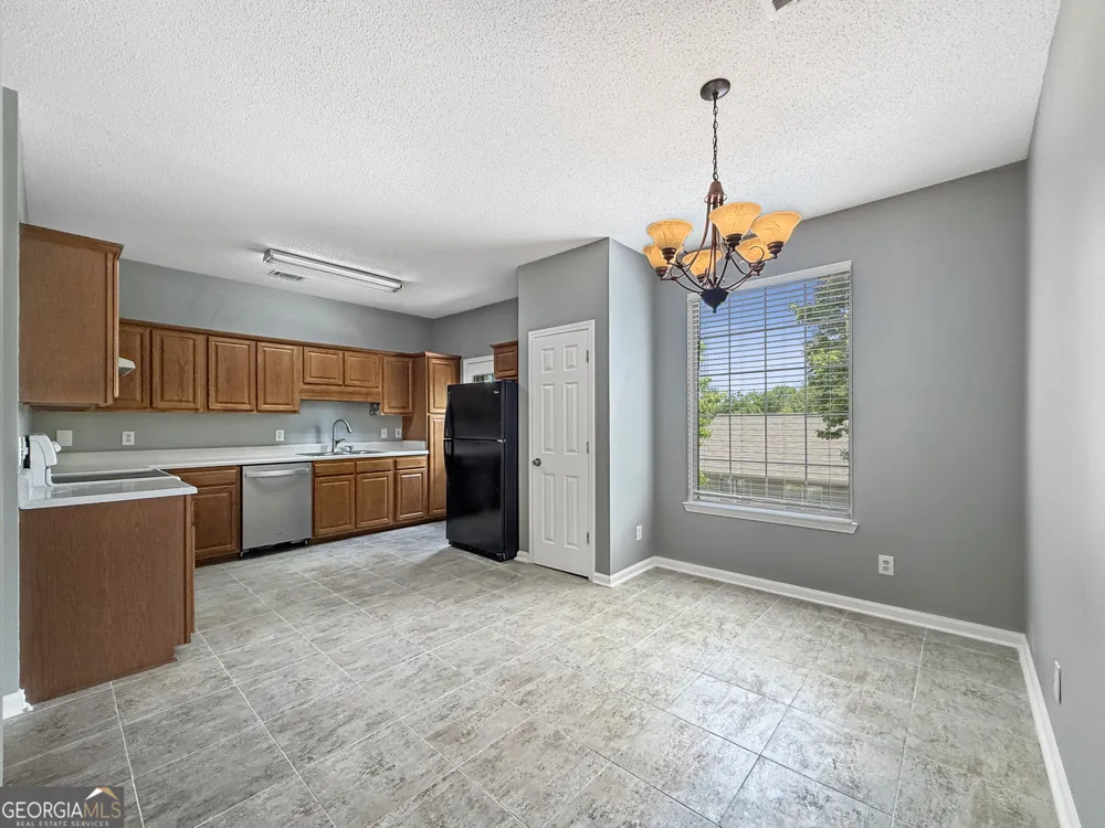 353 Smokewood WAY Newnan, GA 30263
