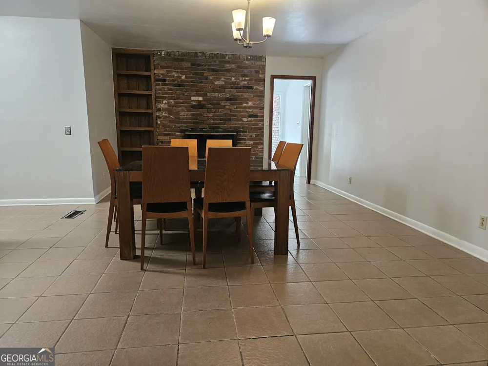 3543 Cloudland DR Stone Mountain, GA 30083