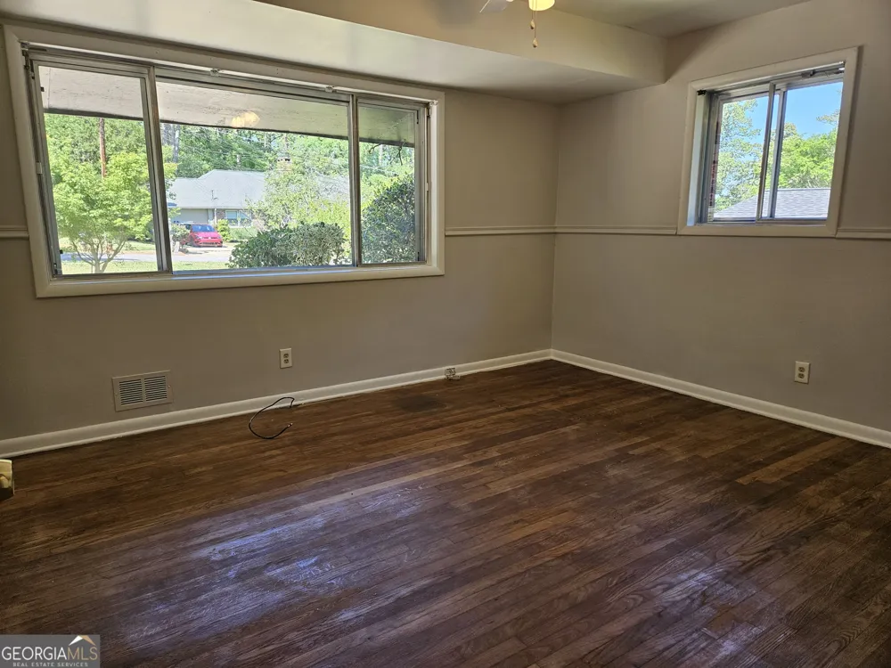 3543 Cloudland DR Stone Mountain, GA 30083