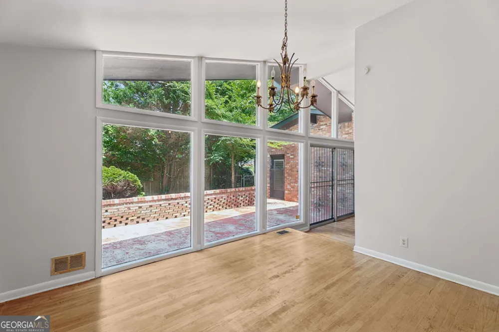 3543 Cloudland DR Stone Mountain, GA 30083