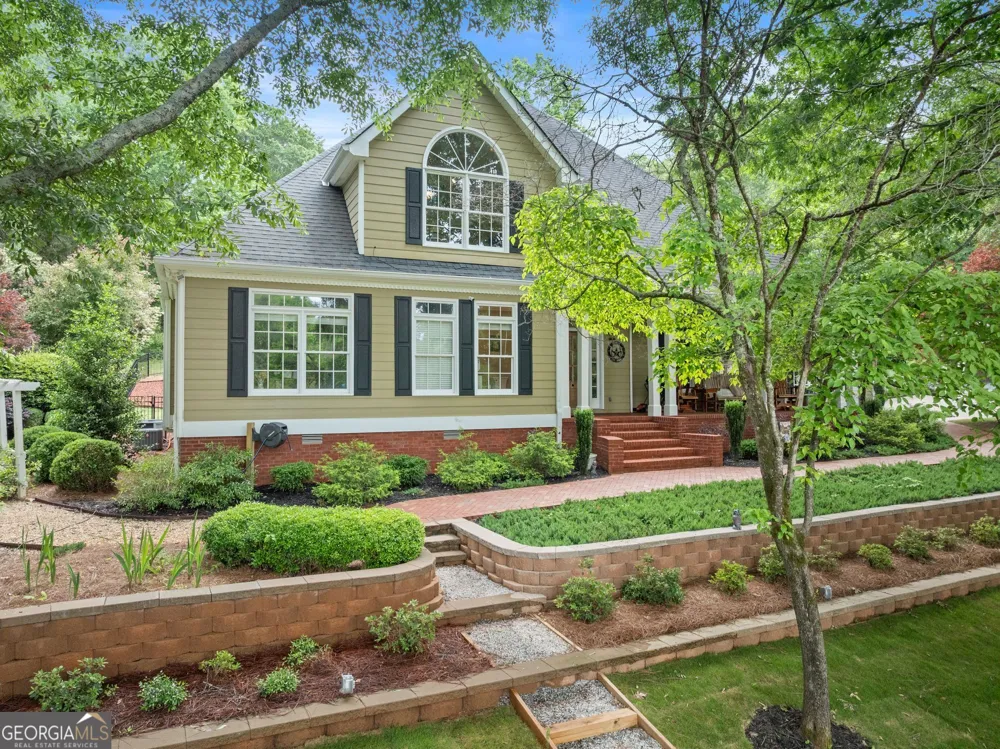 2832 B Wilson RD Commerce, GA 30529