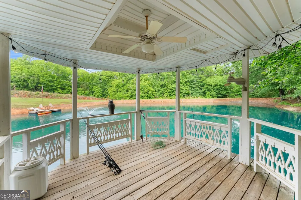 2832 B Wilson RD Commerce, GA 30529