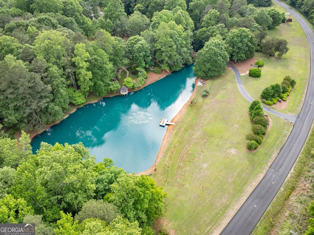2832 B Wilson RD Commerce, GA 30529