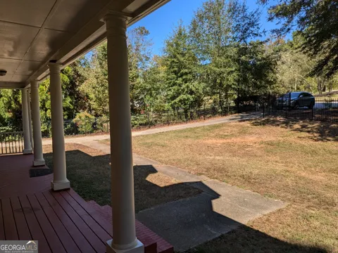 4401 Riverlake WAY