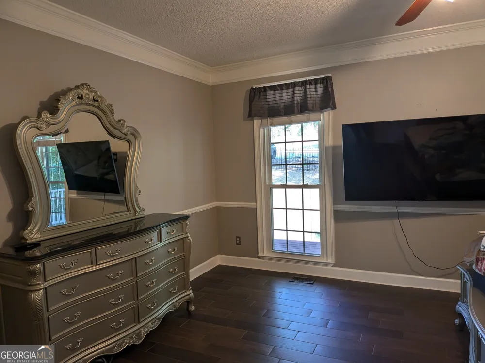 4401 Riverlake WAY Snellville, GA 30039