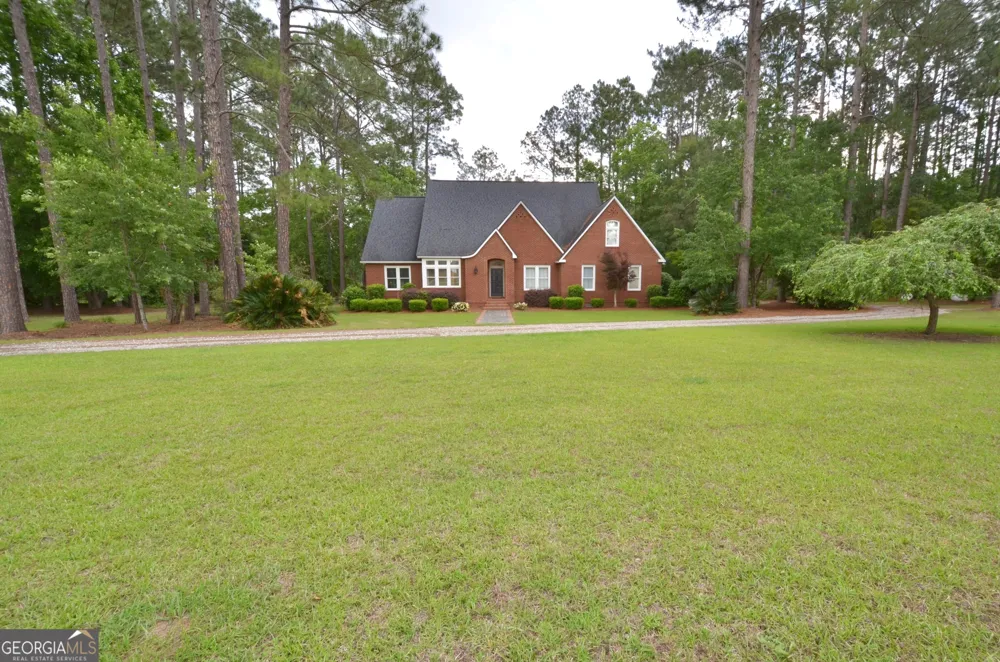 41 Pine Lane DR Eastman, GA 31023