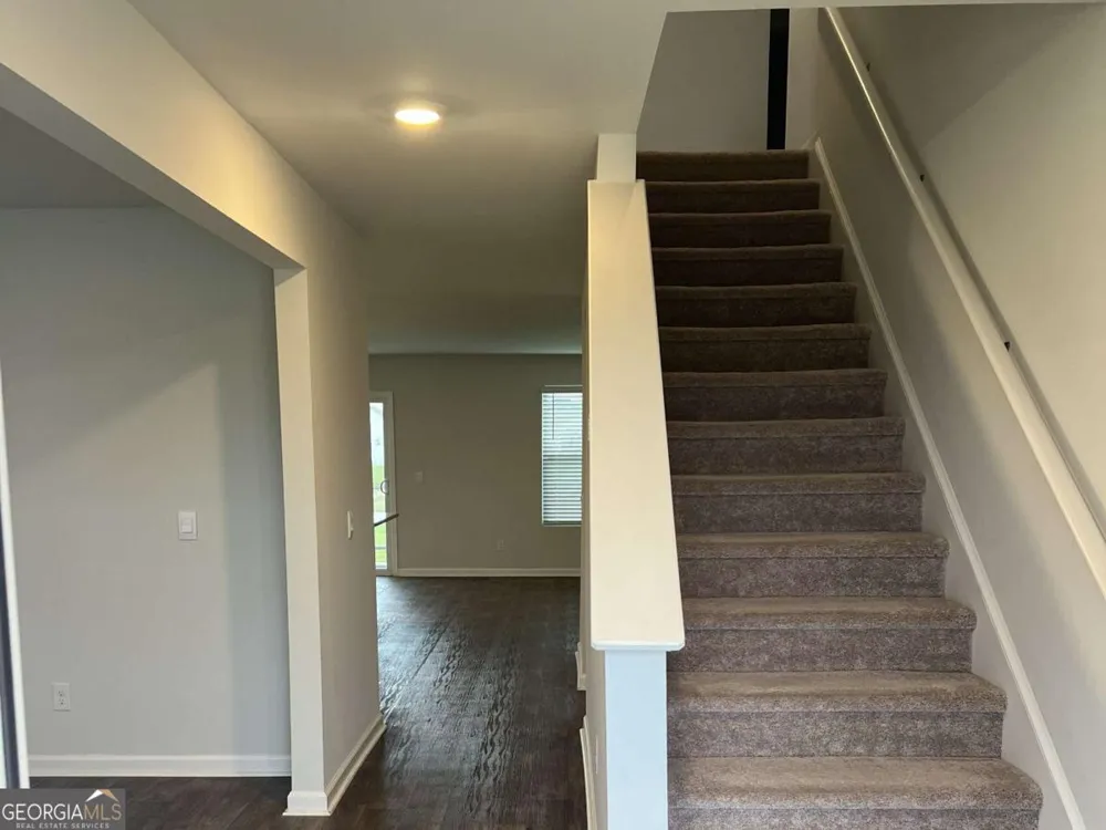 704 Chickadee ST Bloomingdale, GA 31302