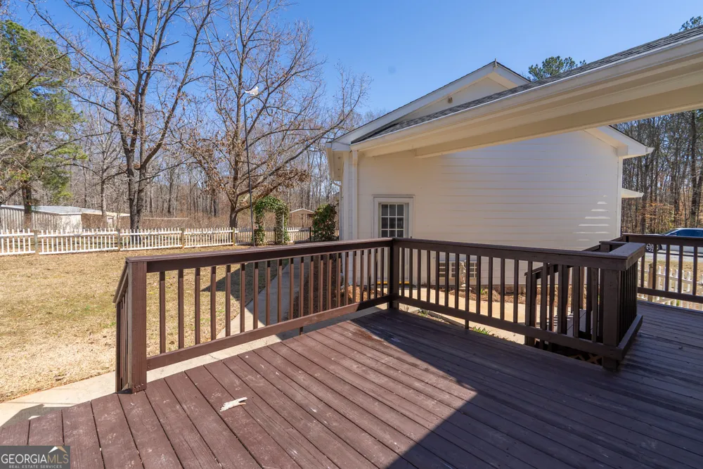 1650 Pierce Dairy RD Madison, GA 30650