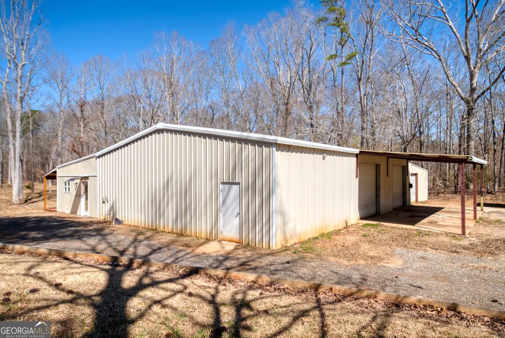 1650 Pierce Dairy RD Madison, GA 30650