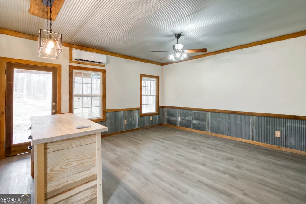 1650 Pierce Dairy RD Madison, GA 30650