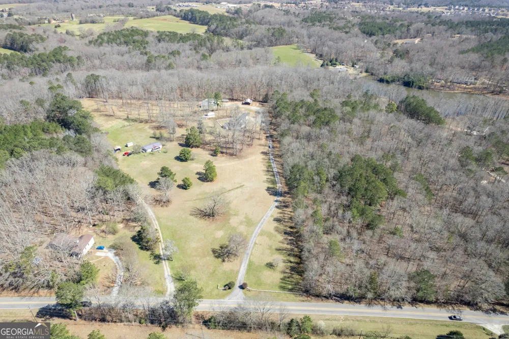 1650 Pierce Dairy RD Madison, GA 30650