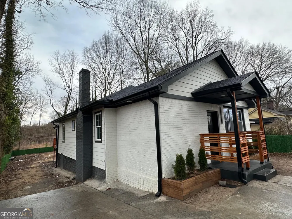 1340 North AVE NW Atlanta, GA 30318