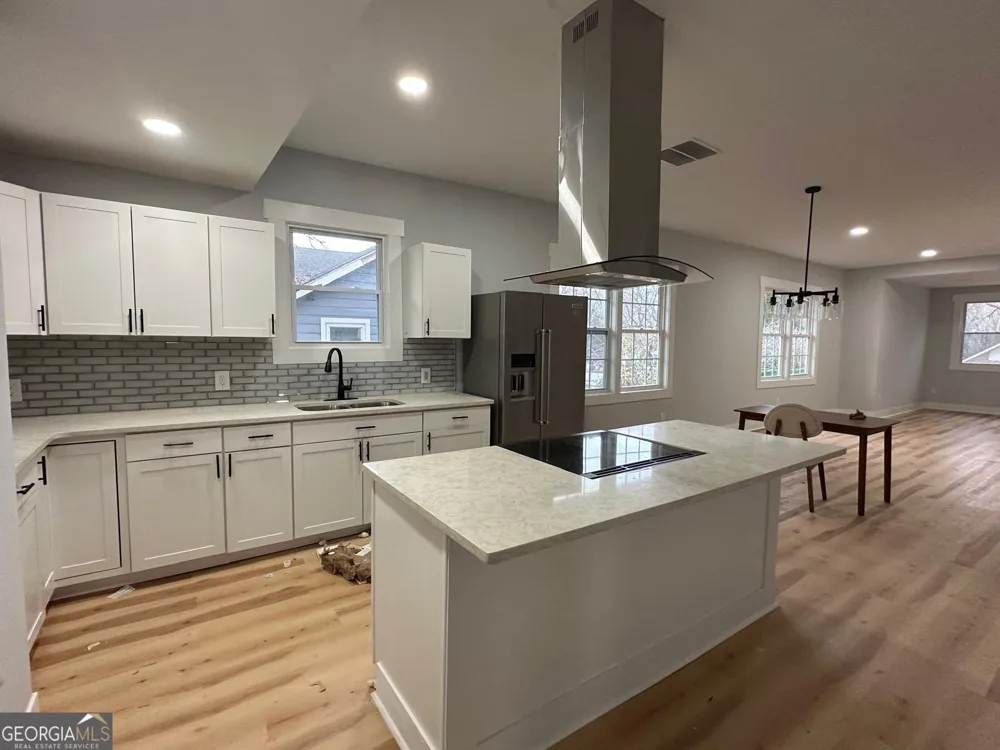 1340 North AVE NW Atlanta, GA 30318