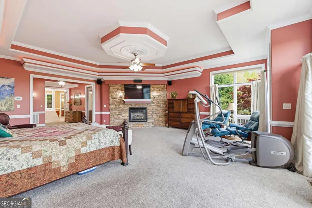 1526 Cedar View LN Hiawassee, GA 30546