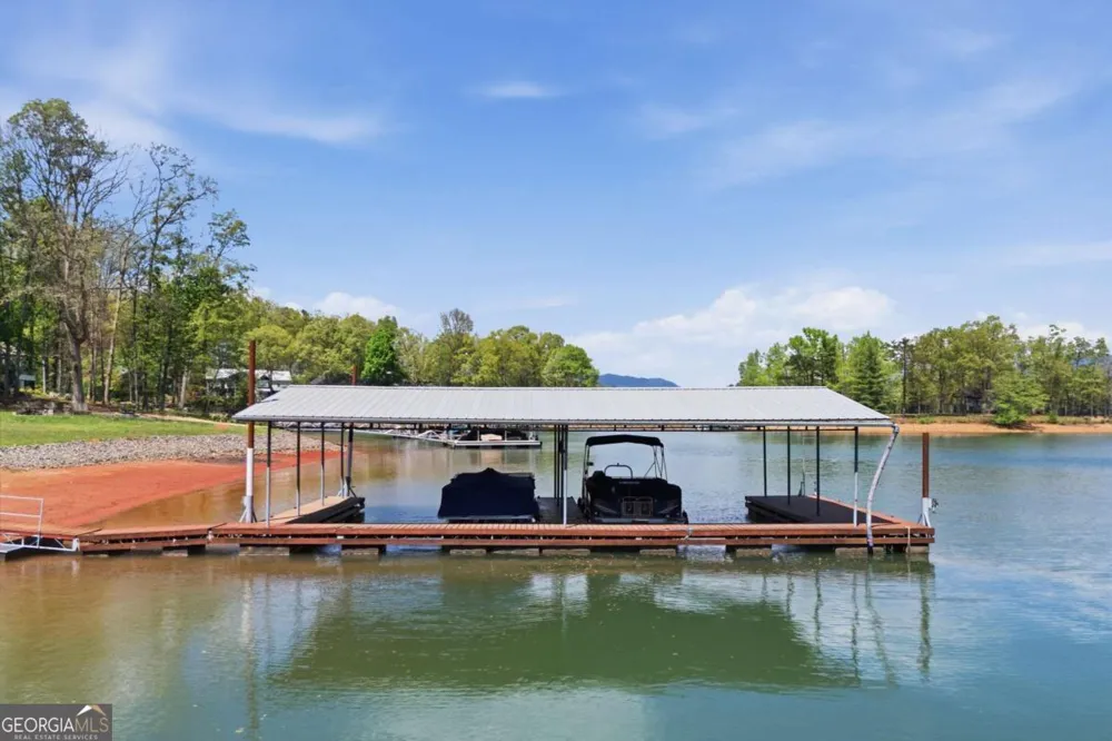 1526 Cedar View LN Hiawassee, GA 30546