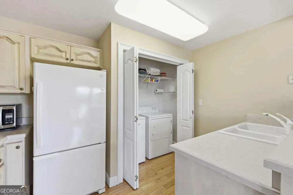 1526 Cedar View LN Hiawassee, GA 30546