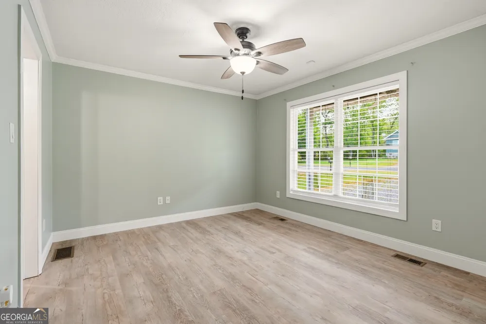 5457 Willow Springs RD Young Harris, GA 30582