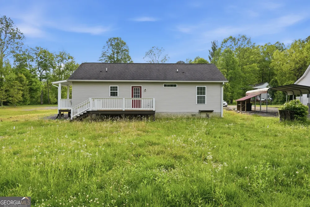 5457 Willow Springs RD Young Harris, GA 30582