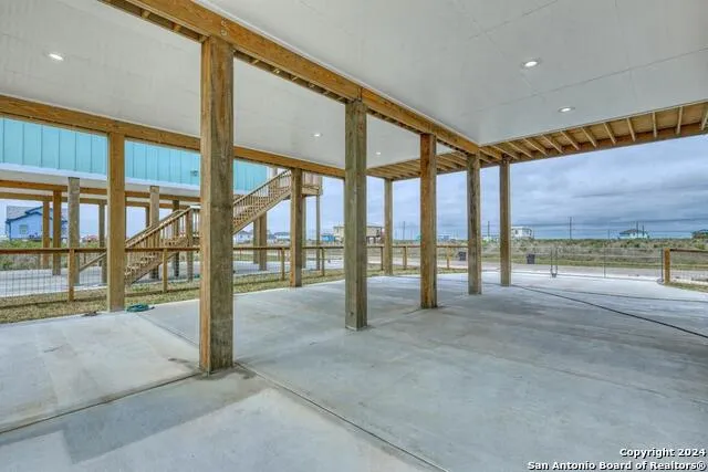 370 misty oak Rockport, TX 78382