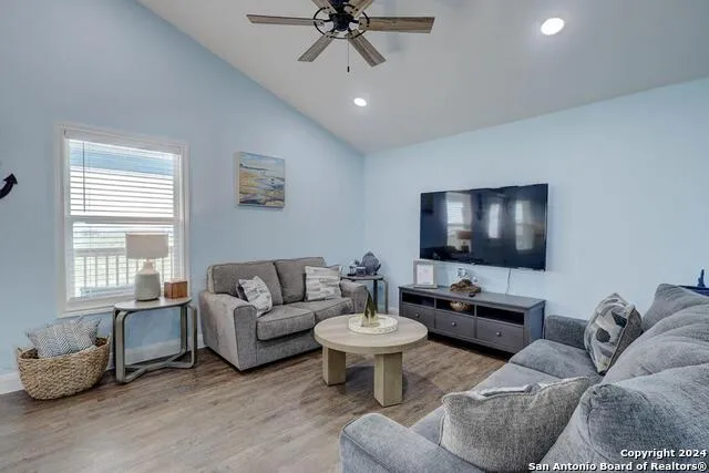 370 misty oak Rockport, TX 78382