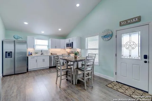 371 misty oak Rockport, TX 78382