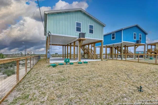 371 misty oak Rockport, TX 78382