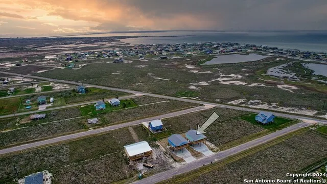 371 misty oak Rockport, TX 78382