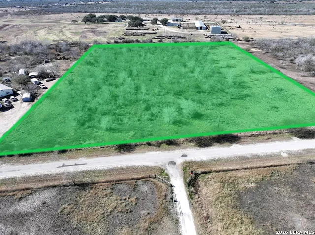219 Nopal Beeville, TX 78102