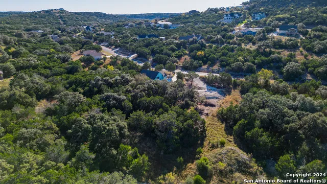 1300 FLAGSTONE DR Fischer, TX 78623